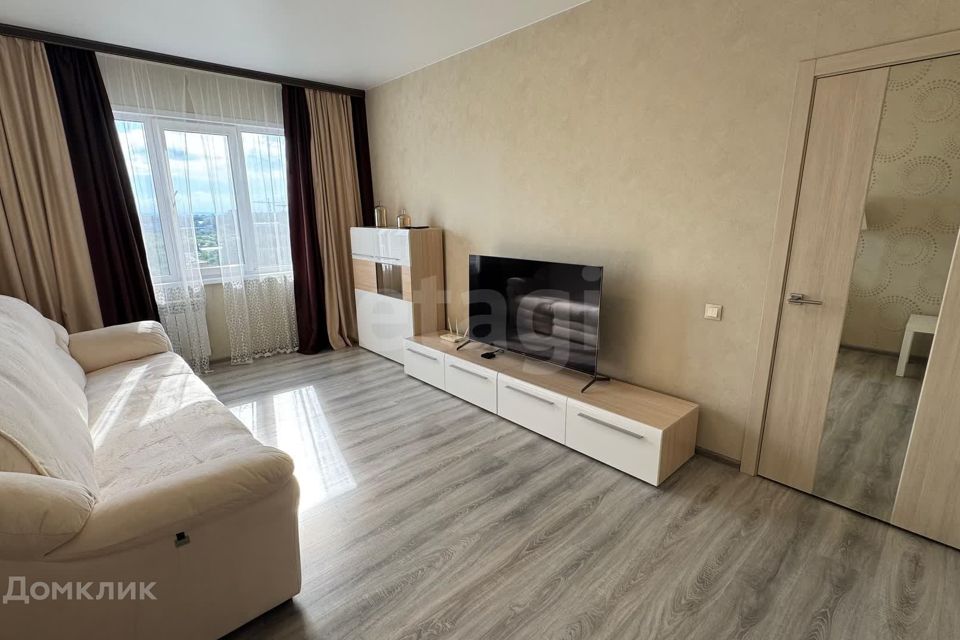 Продаётся 2-комнатная квартира, 57.7 м²