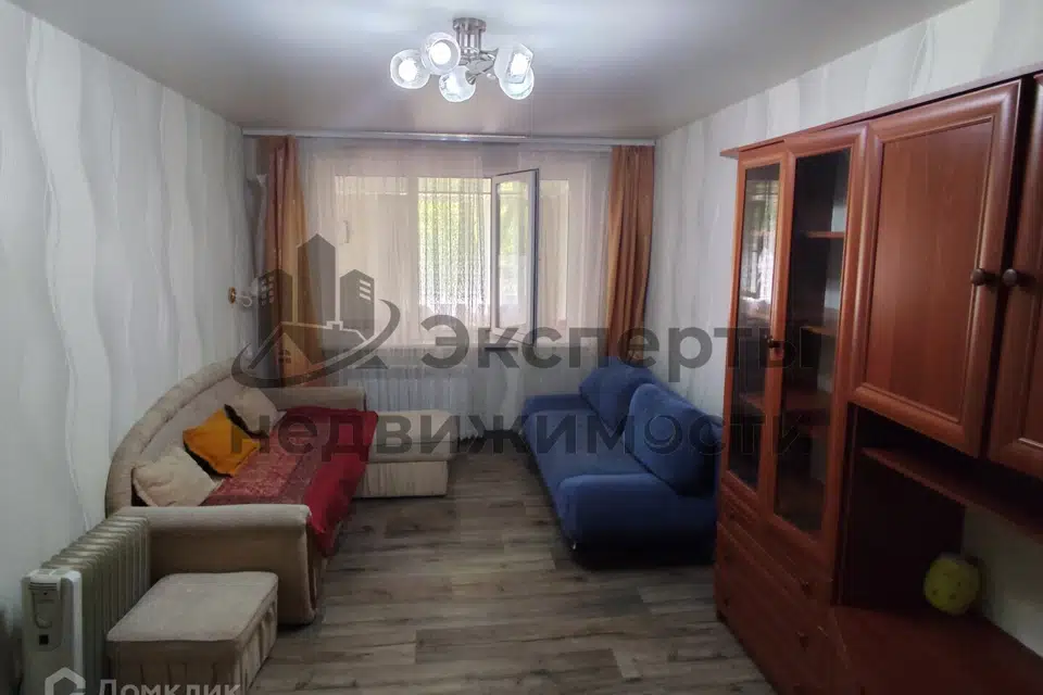 Продаётся 1-комнатная квартира, 44.8 м²