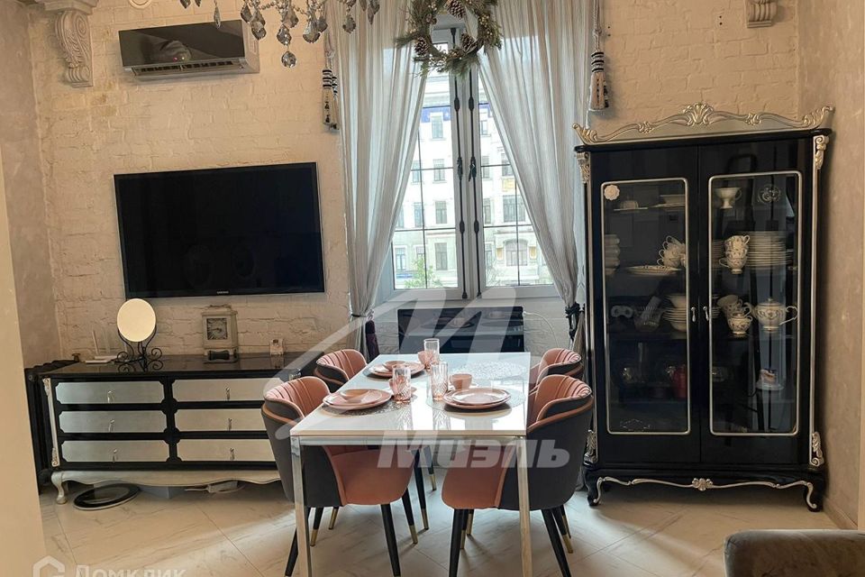Сдаётся 2-комнатная квартира, 54 м²