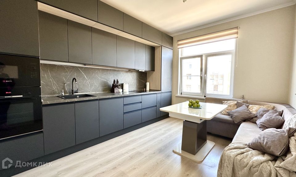 Продаётся 1-комнатная квартира, 40.7 м²