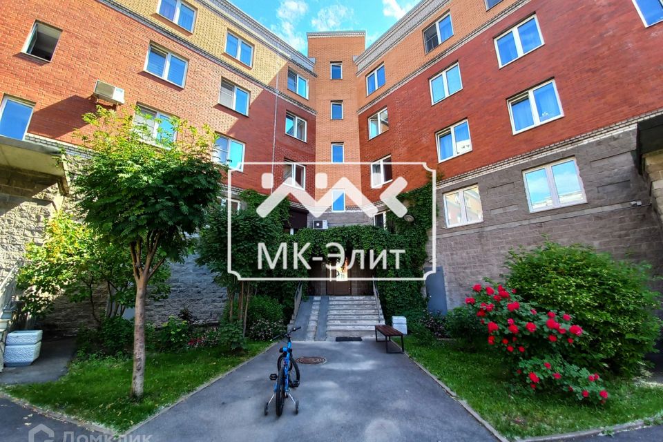 Продаётся 3-комнатная квартира, 95.5 м²
