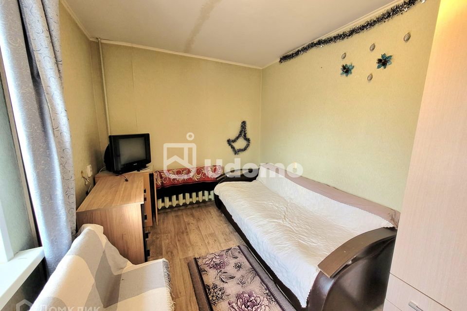Продаётся комната в 4-комн. квартире, 11.9 м²