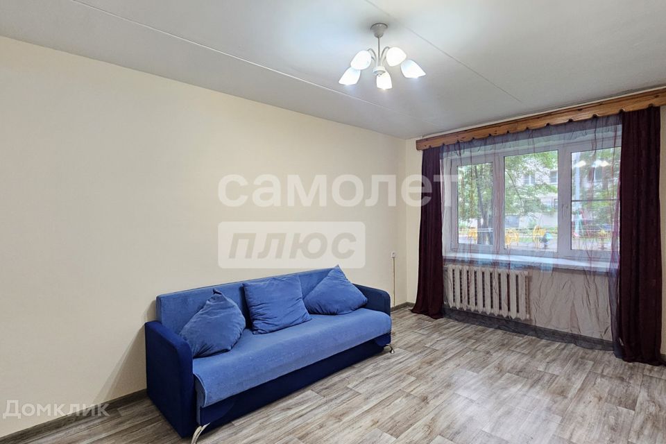 Продаётся 2-комнатная квартира, 42.3 м²