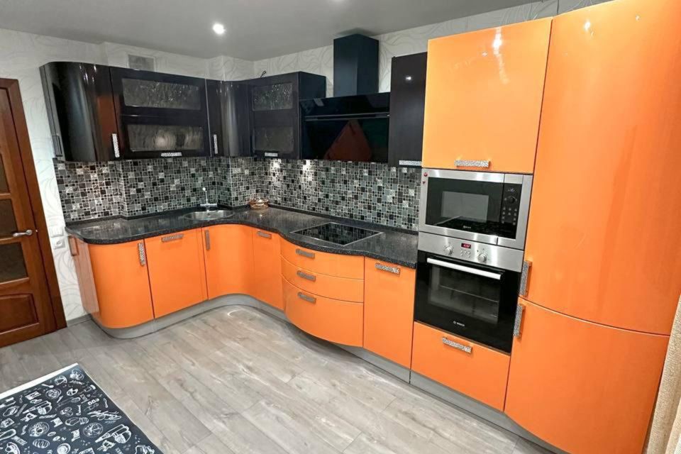 Продаётся 3-комнатная квартира, 80 м²