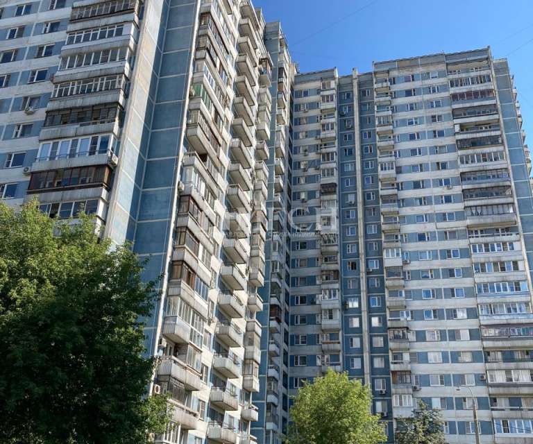 Продаётся 1-комнатная квартира, 37 м²