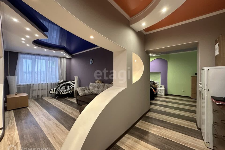 Продаётся 2-комнатная квартира, 65 м²
