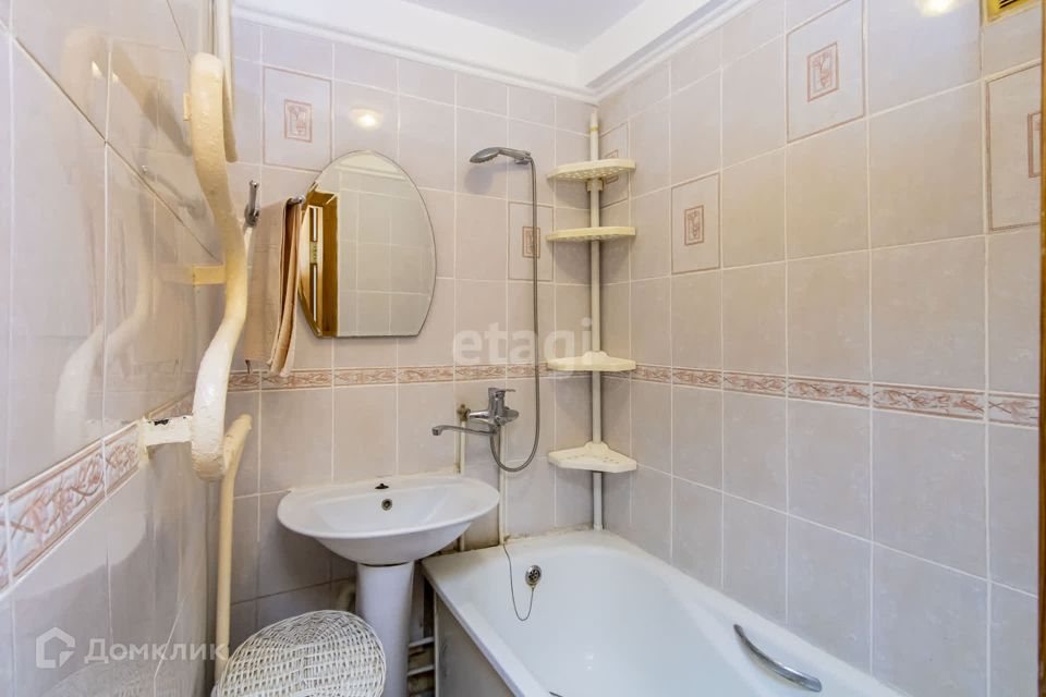 Продаётся 2-комнатная квартира, 58.7 м²
