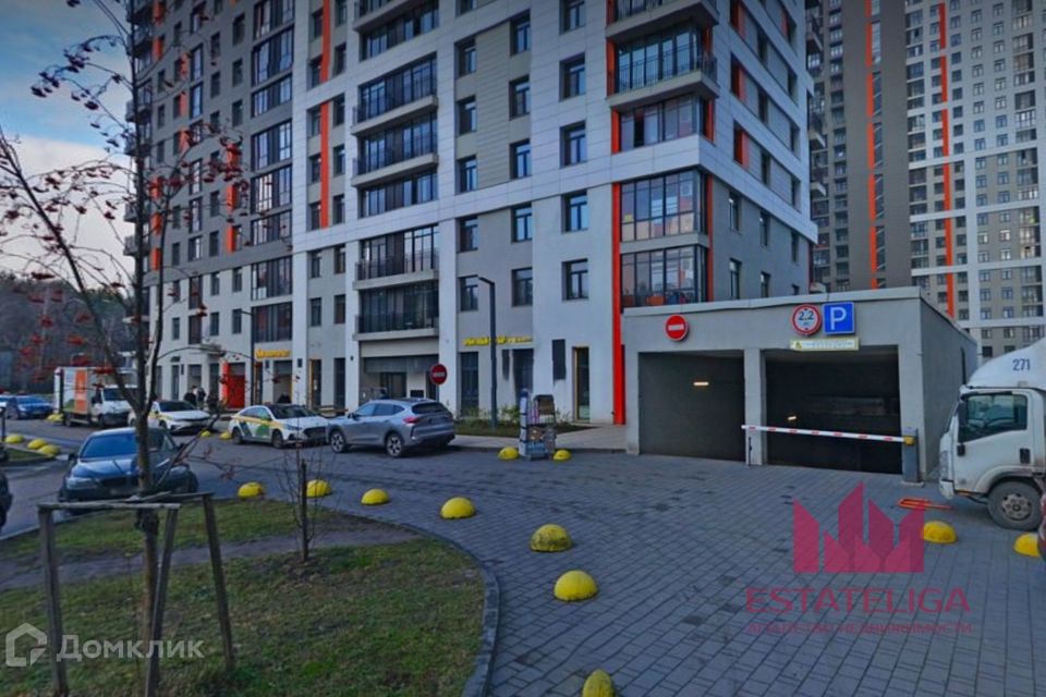 Продаётся машиноместо, 14.5 м²