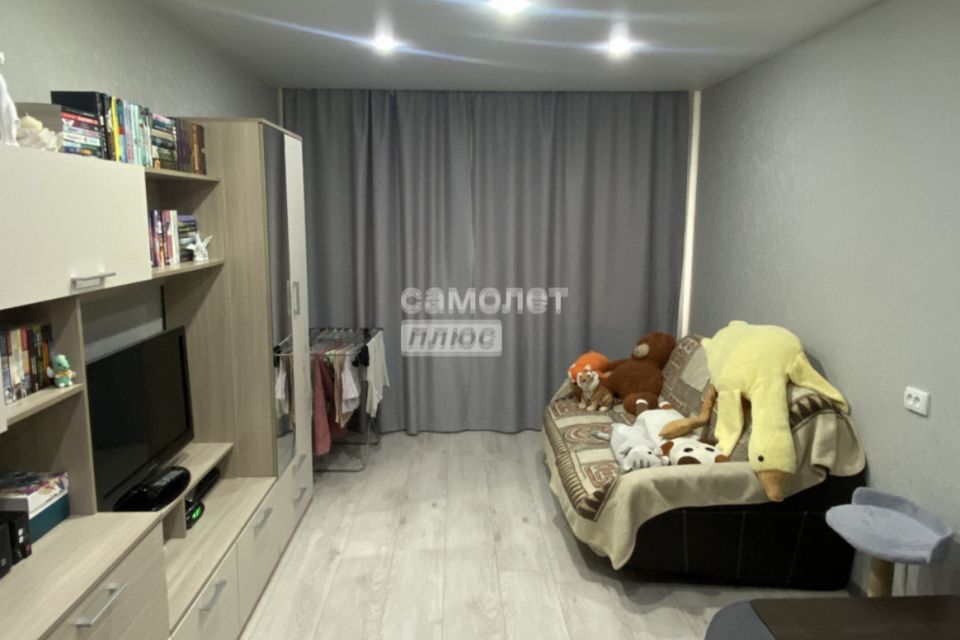 Продаётся 2-комнатная квартира, 47.6 м²