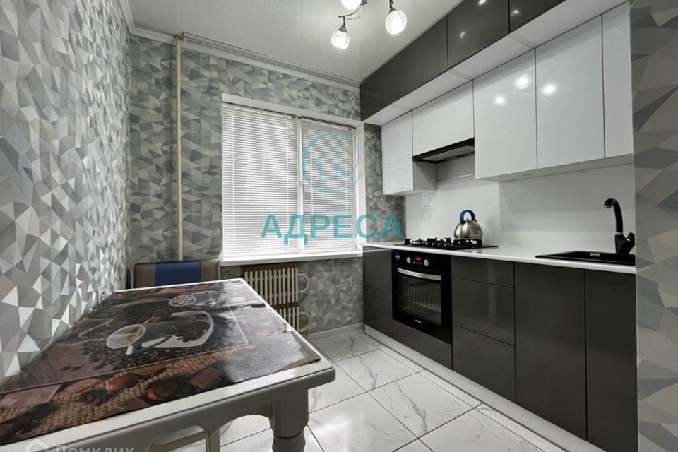 Сдаётся 1-комнатная квартира, 40 м²