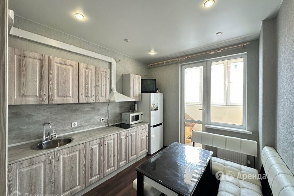 Сдаётся 1-комнатная квартира, 37 м²