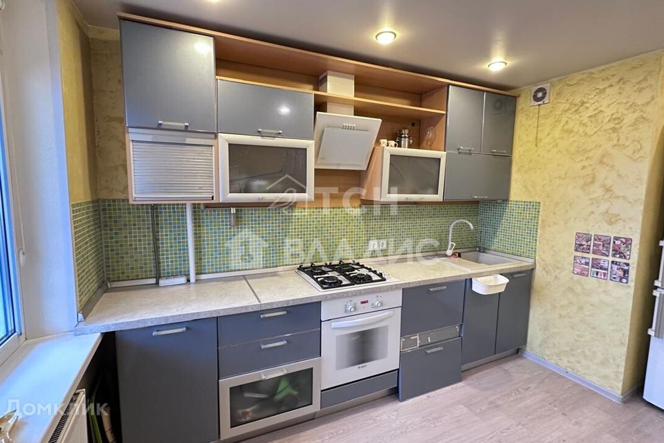 Продаётся 3-комнатная квартира, 66.4 м²