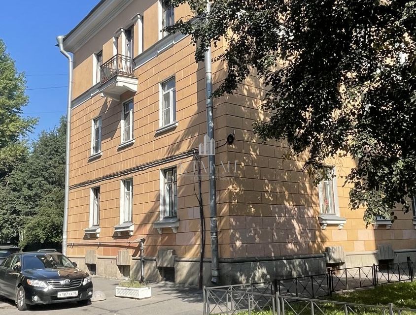 Продаётся 3-комнатная квартира, 90.5 м²
