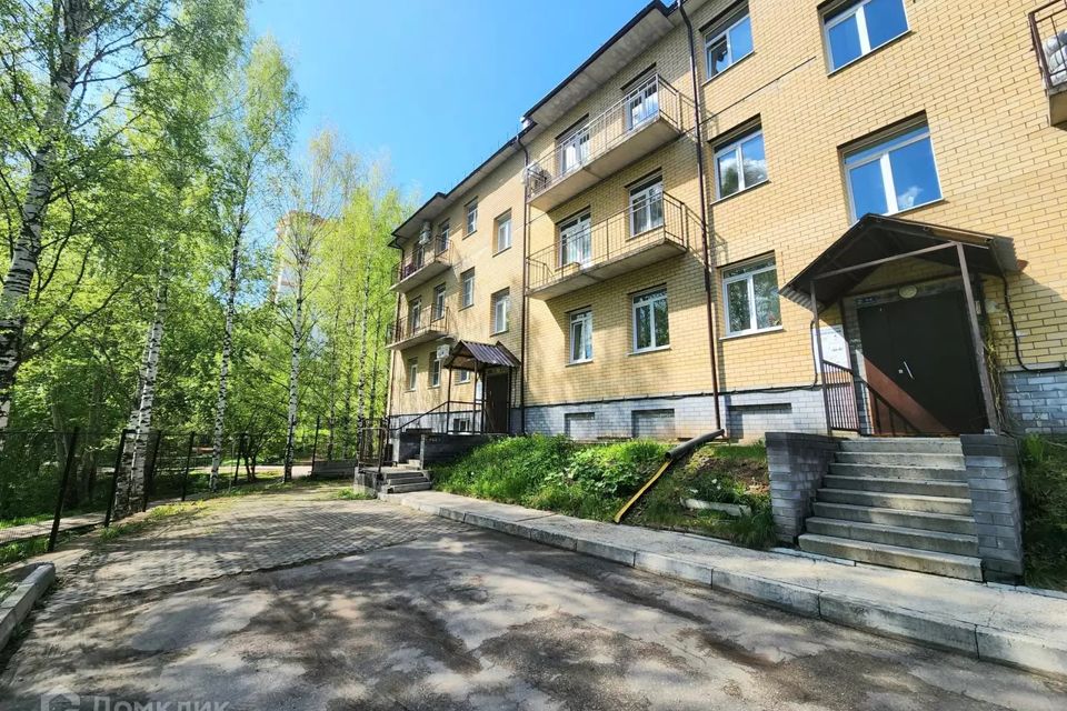 Продаётся 3-комнатная квартира, 113.4 м²