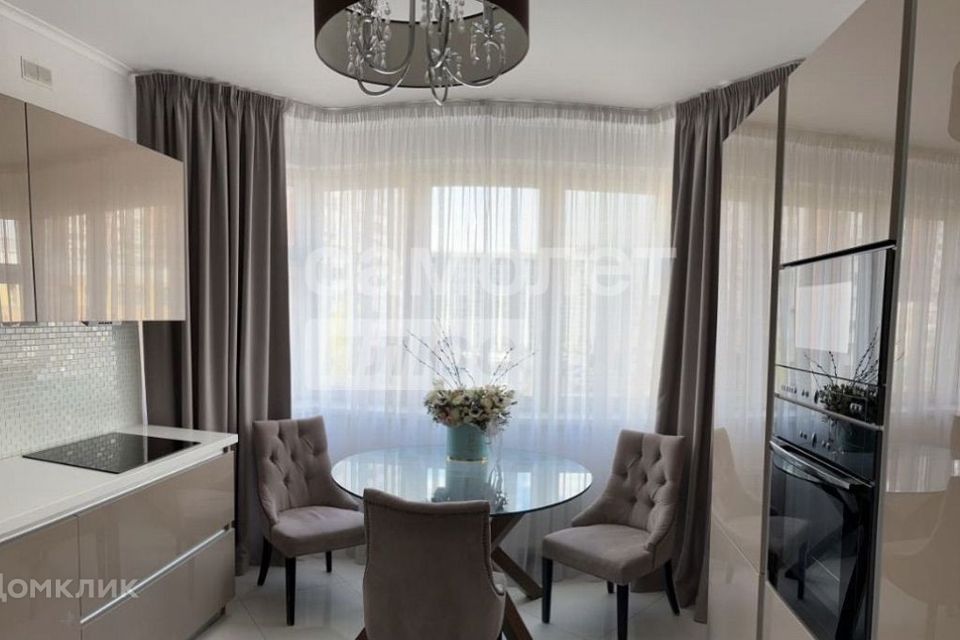 Продаётся 3-комнатная квартира, 73.7 м²