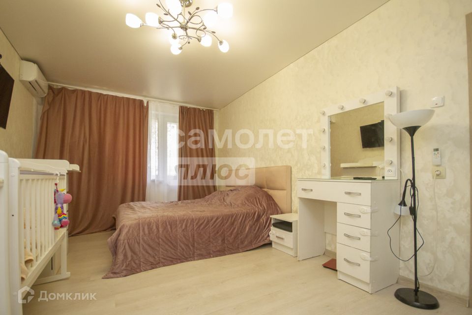 Продаётся 2-комнатная квартира, 53.5 м²