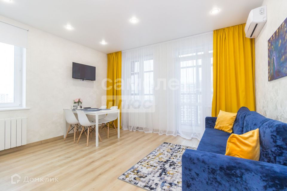 Продаётся 3-комнатная квартира, 52.7 м²