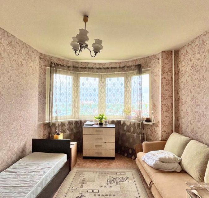 Продаётся 2-комнатная квартира, 57.8 м²
