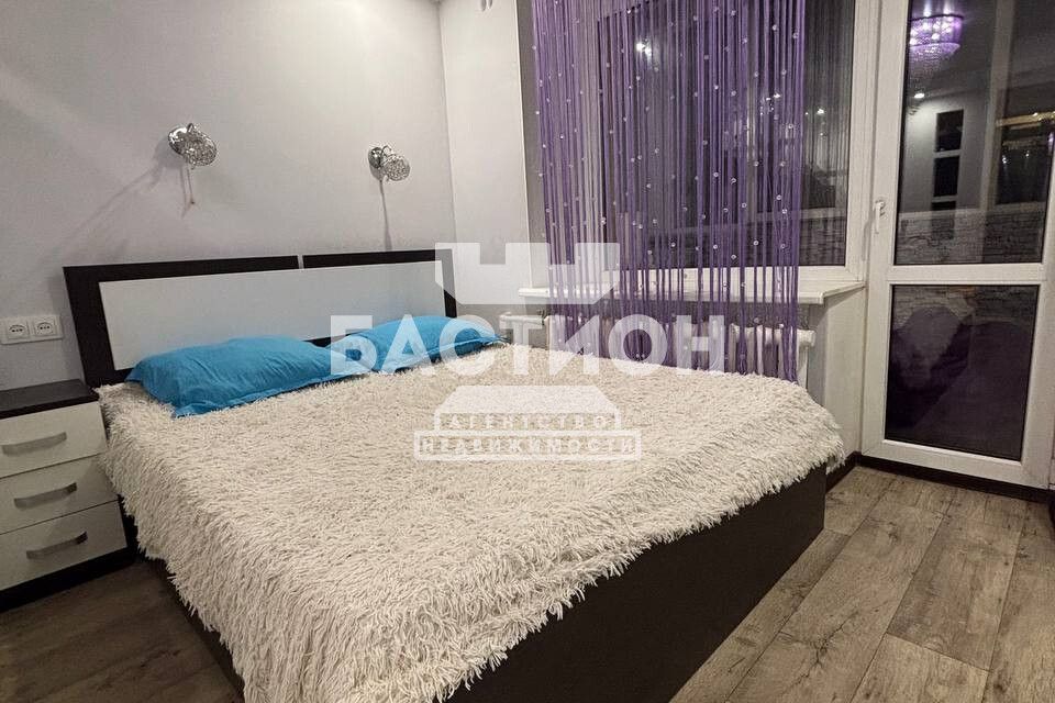 Продаётся 2-комнатная квартира, 57 м²