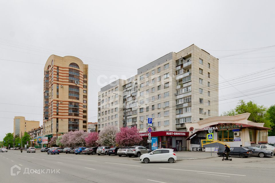 Продаётся 3-комнатная квартира, 58.1 м²