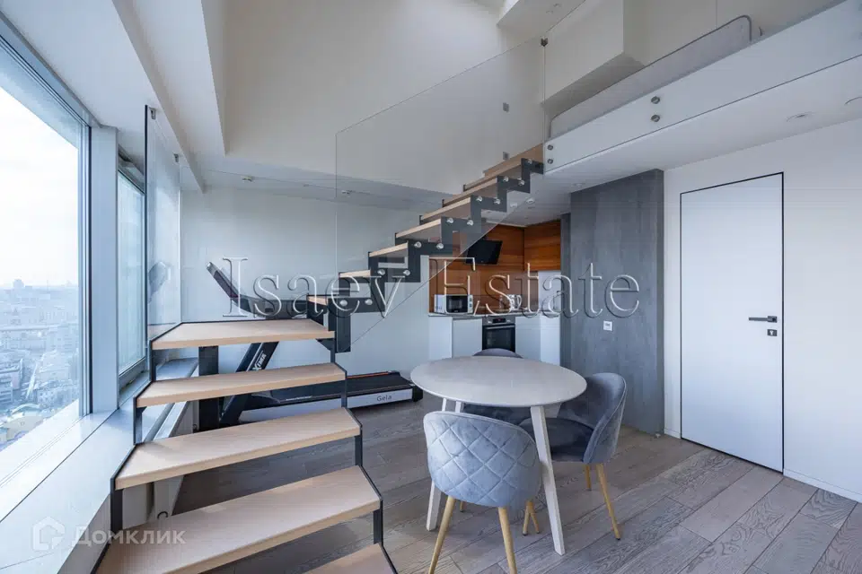 Продаётся 2-комнатная квартира, 64 м²