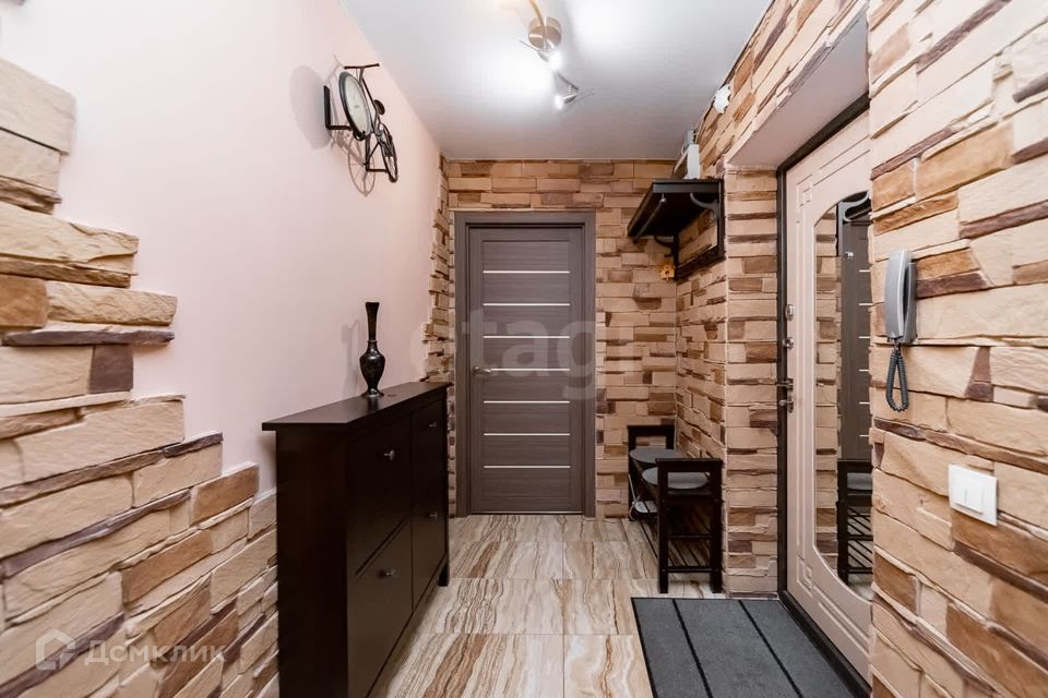 Продаётся 2-комнатная квартира, 71.5 м²