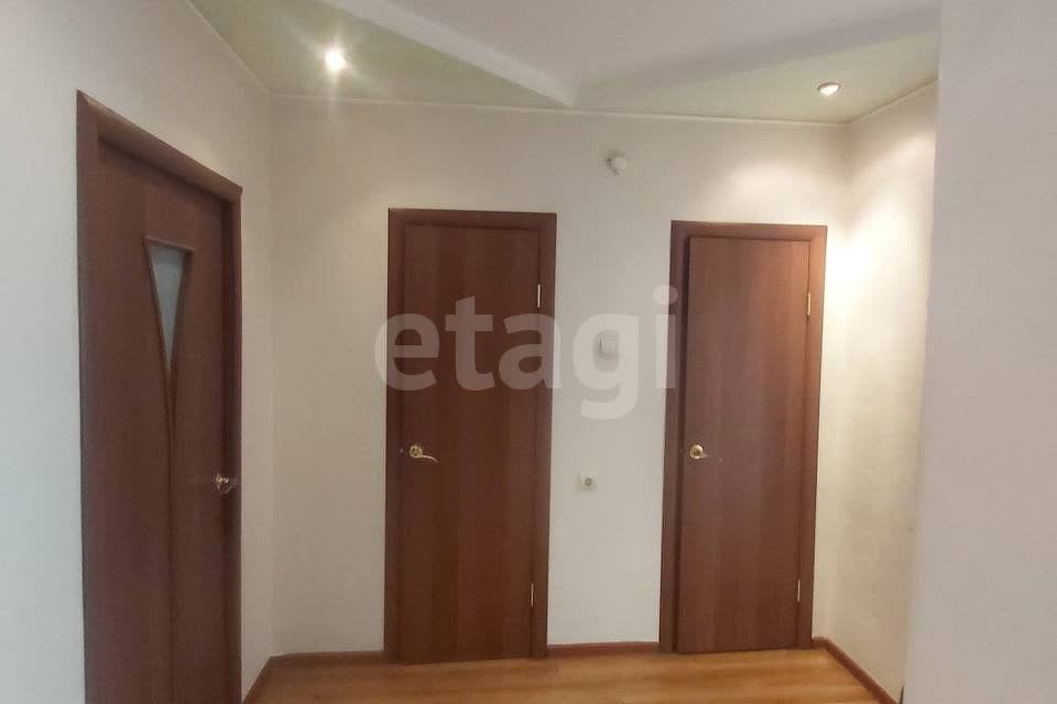 Продаётся 2-комнатная квартира, 62 м²