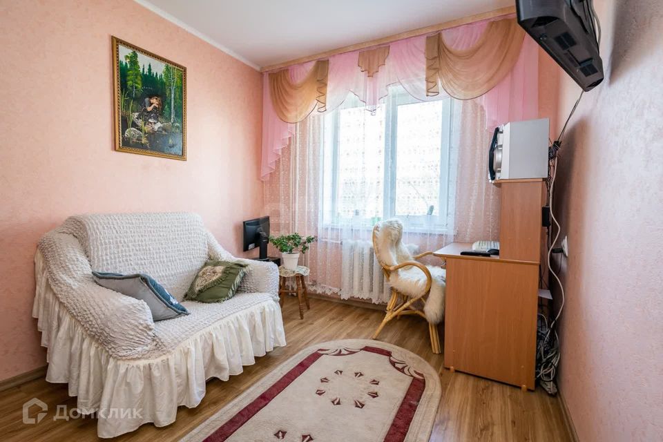 Продаётся 3-комнатная квартира, 56 м²