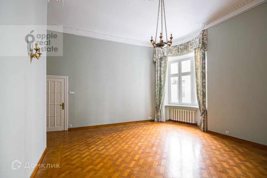 Сдаётся 6-комнатная квартира, 181 м²