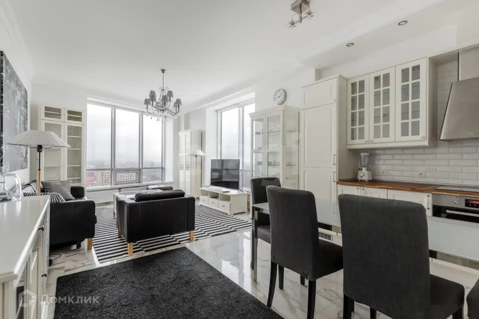 Продаётся 3-комнатная квартира, 99 м²