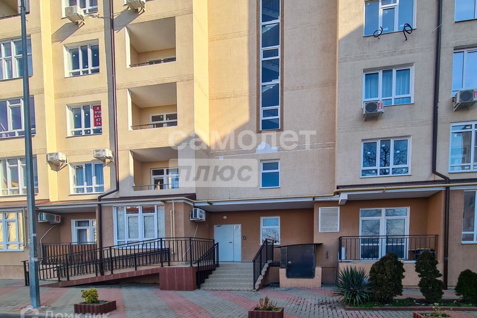 Продаётся 1-комнатная квартира, 39.8 м²