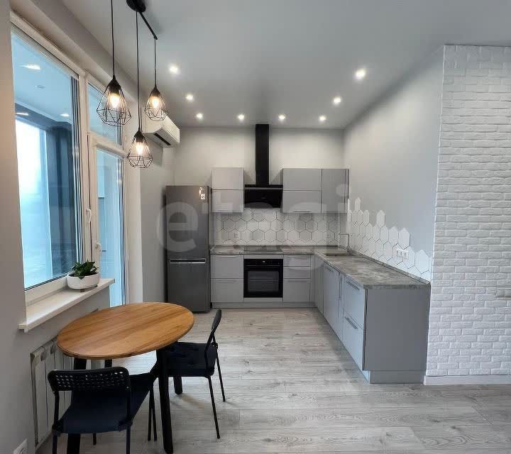 Продаётся 1-комнатная квартира, 38 м²