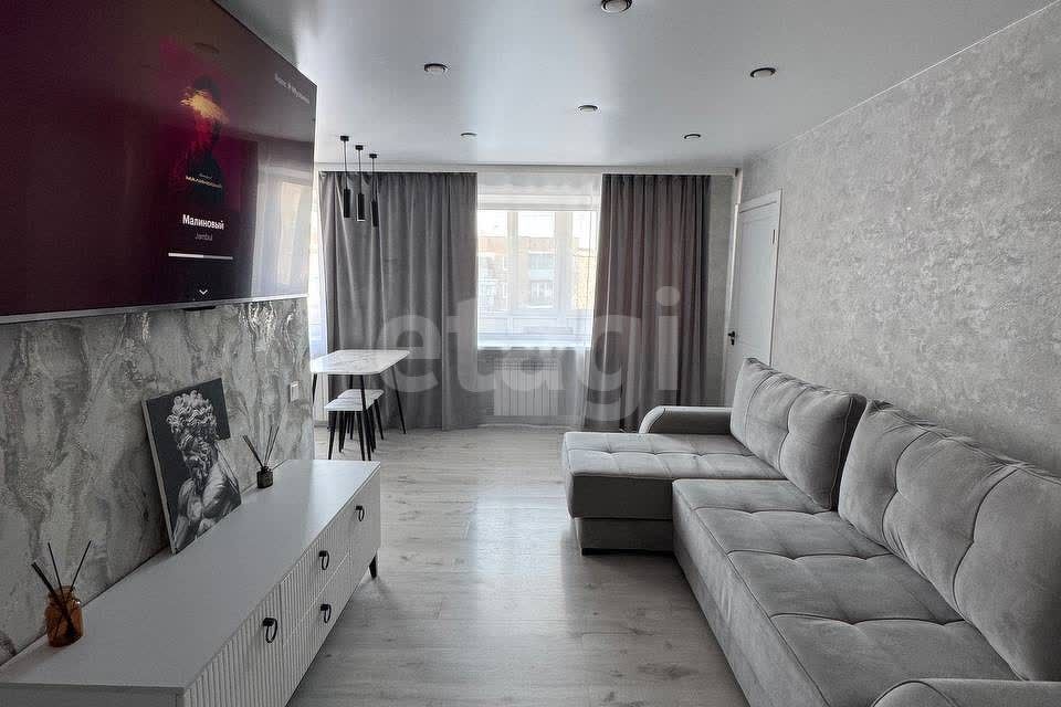 Продаётся 2-комнатная квартира, 43.2 м²