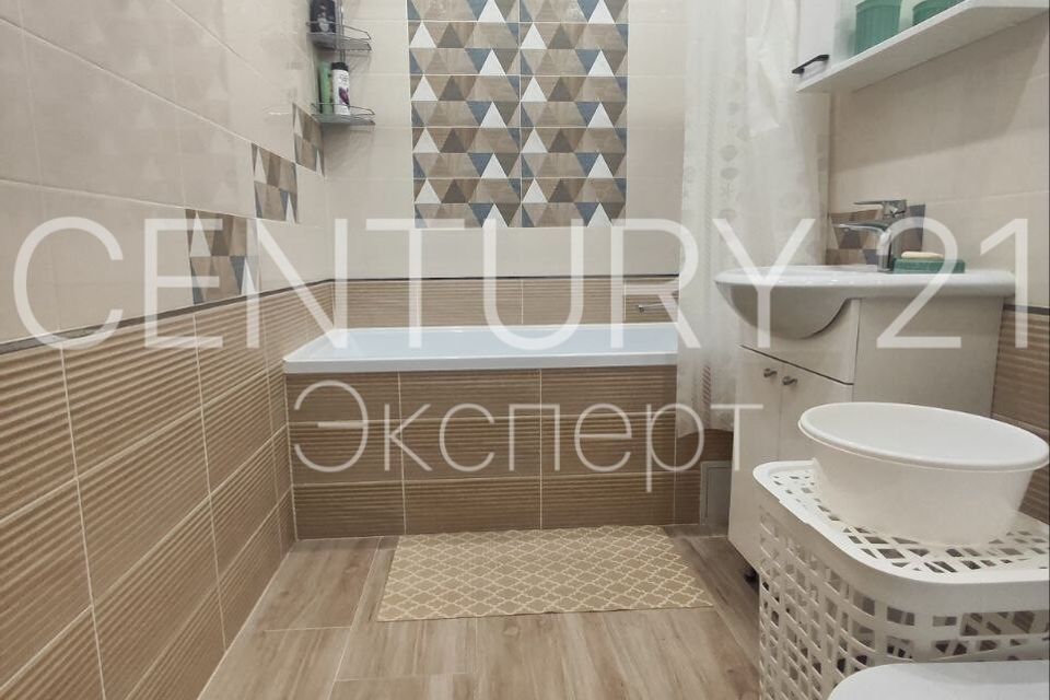 Продаётся 1-комнатная квартира, 38 м²