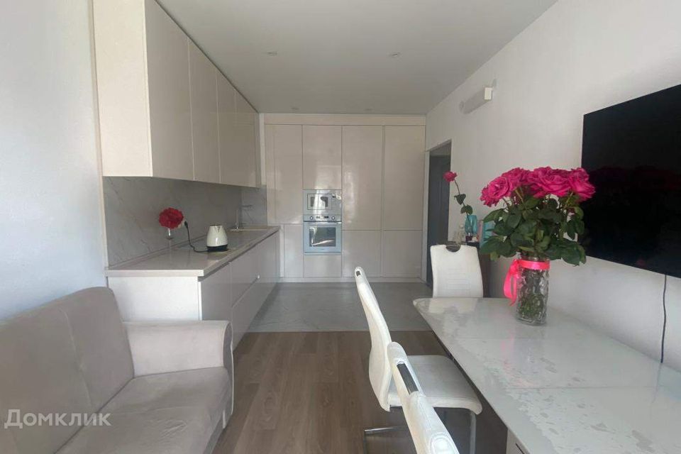 Продаётся 3-комнатная квартира, 79.2 м²