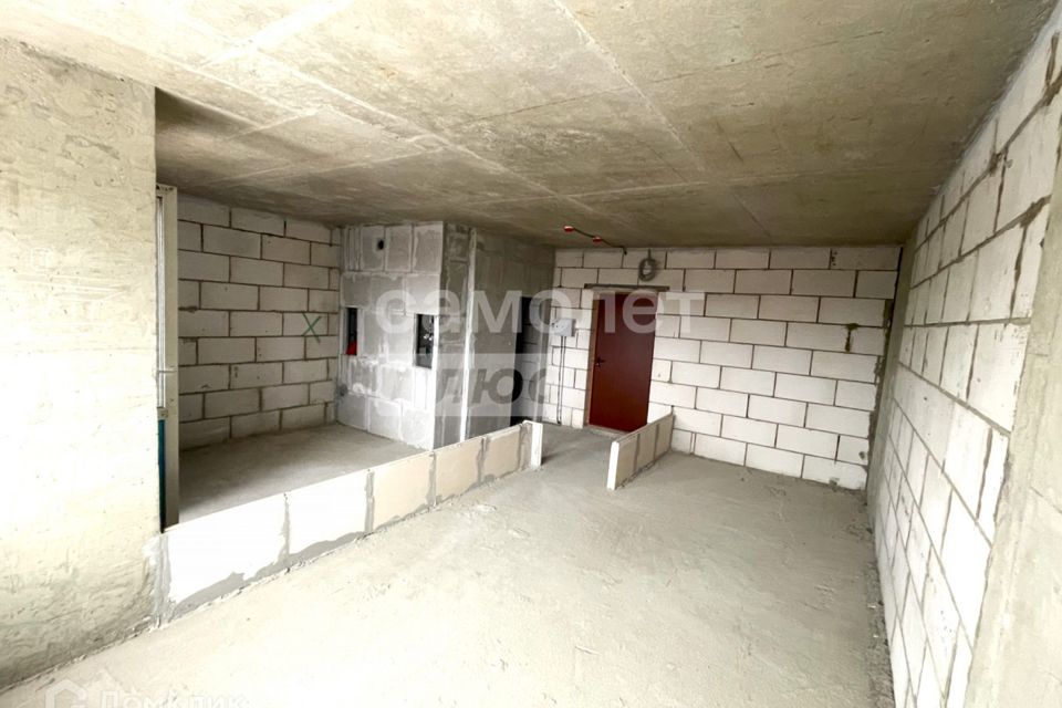 Продаётся 1-комнатная квартира, 41.3 м²