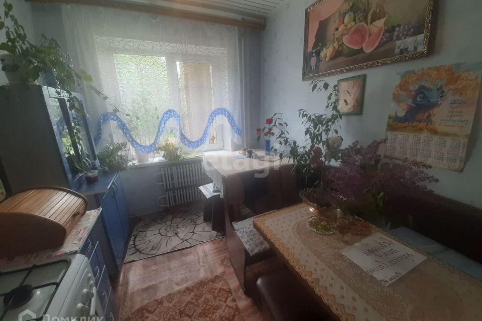 Продаётся комната в 3-комн. квартире, 20 м²