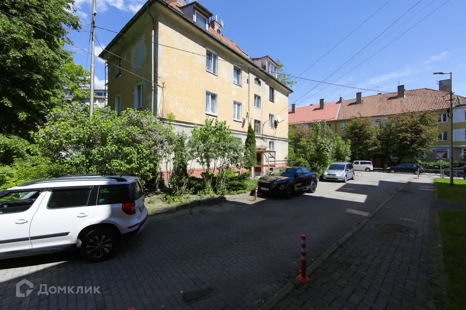 Продаётся 2-комнатная квартира, 64.8 м²