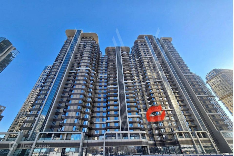 Продаётся 2-комнатная квартира, 70.6 м²