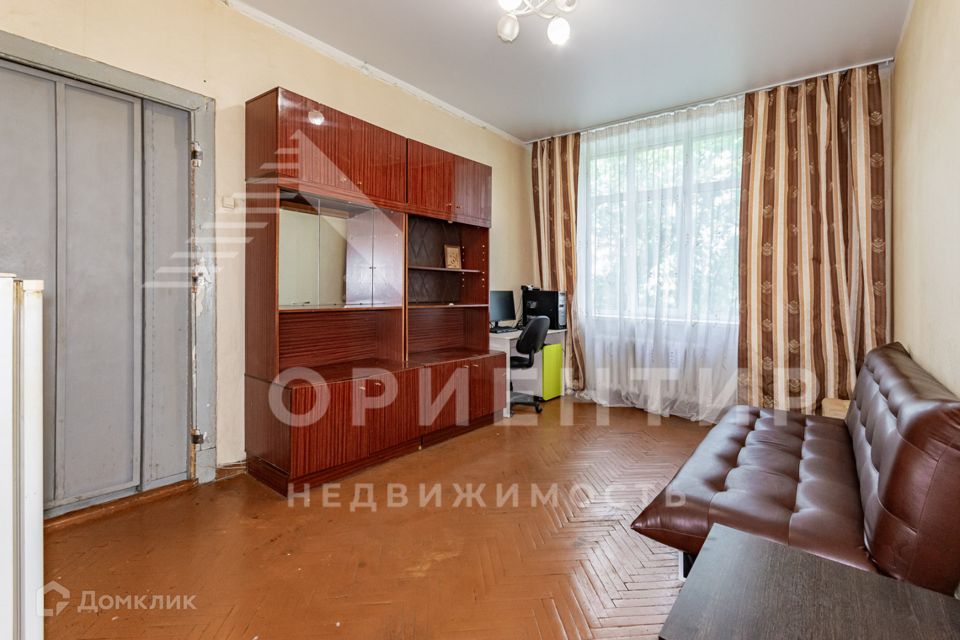 Продаётся комната в 4-комн. квартире, 16.3 м²