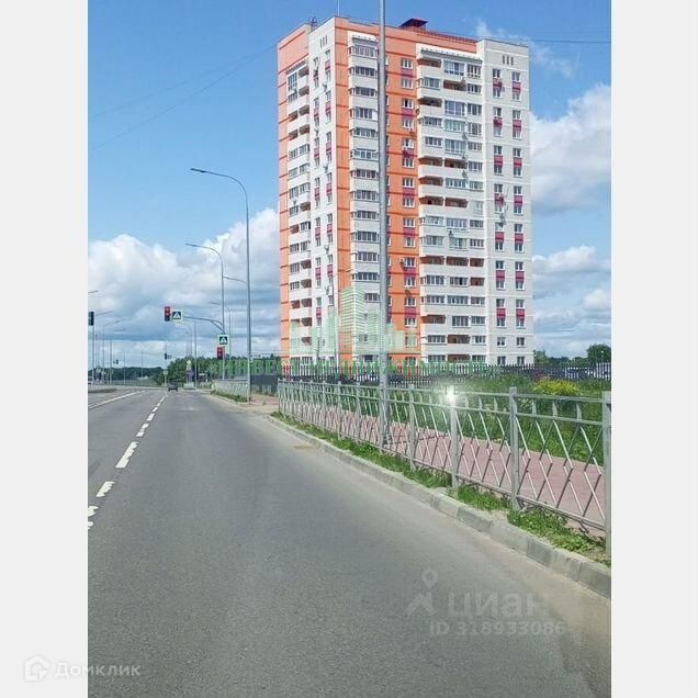 Продаётся 2-комнатная квартира, 55.5 м²