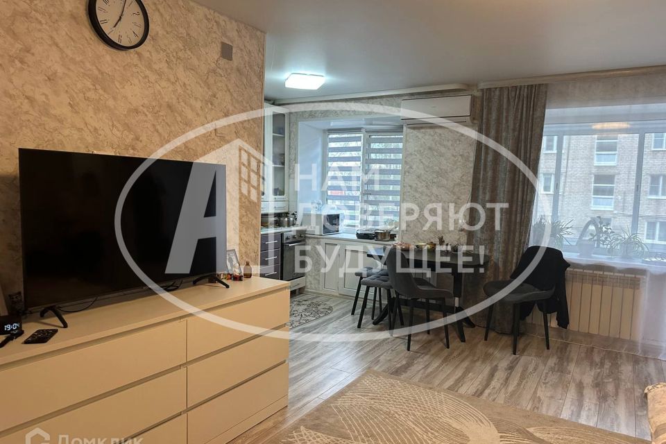 Продаётся 2-комнатная квартира, 43.5 м²