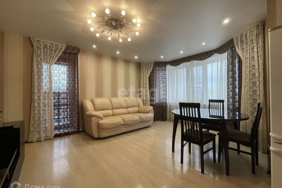 Продаётся 3-комнатная квартира, 76.3 м²