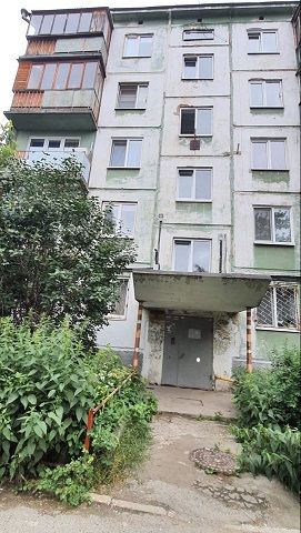 Продаётся 2-комнатная квартира, 43.3 м²