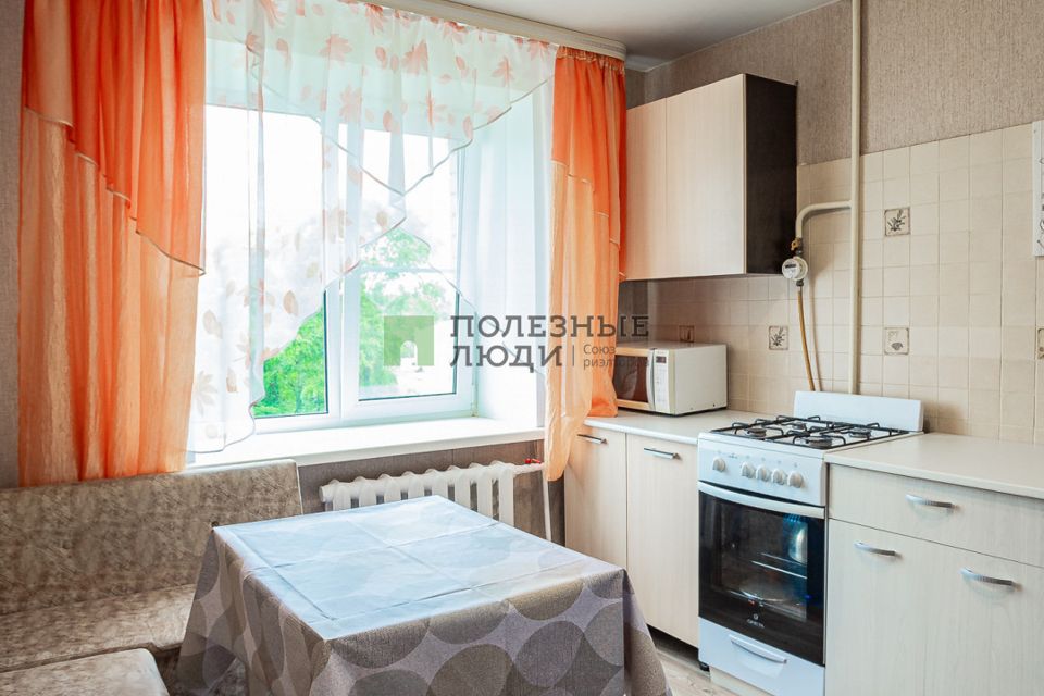 Продаётся 1-комнатная квартира, 36.7 м²
