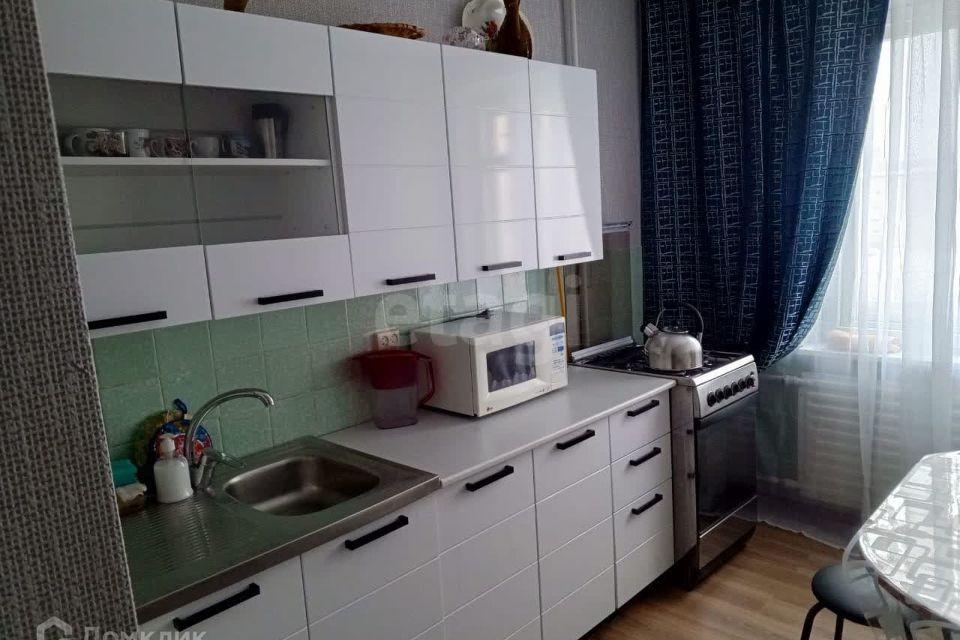 Сдаётся 3-комнатная квартира, 65.8 м²