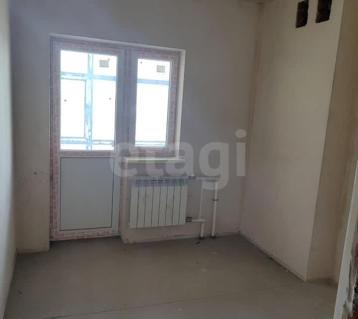 Продаётся 1-комнатная квартира, 42 м²