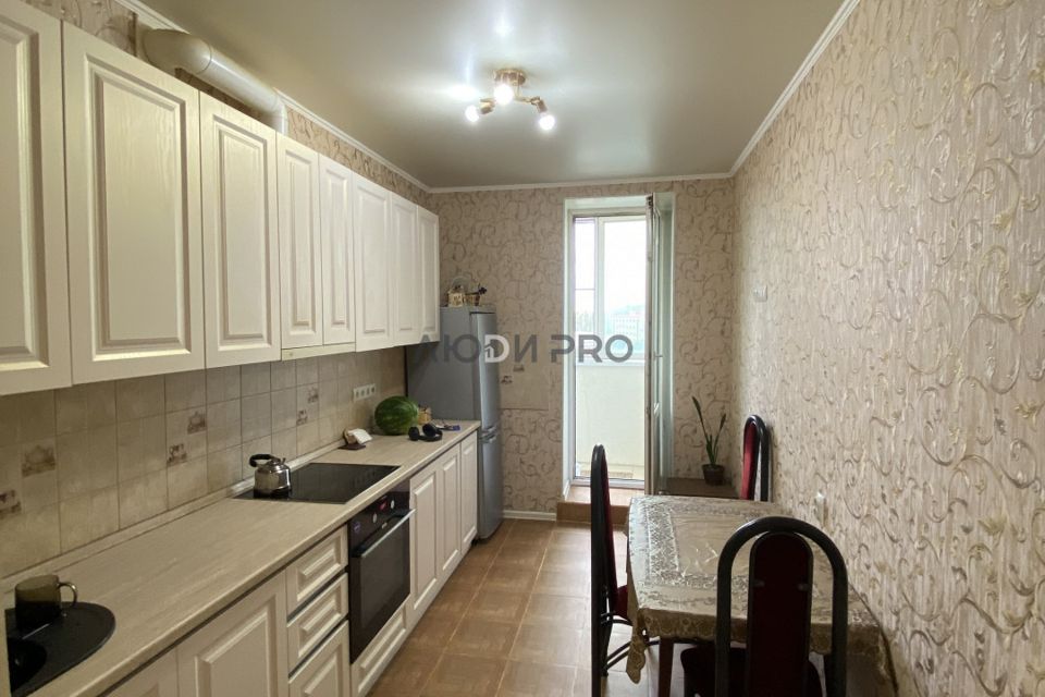 Продаётся 2-комнатная квартира, 70 м²
