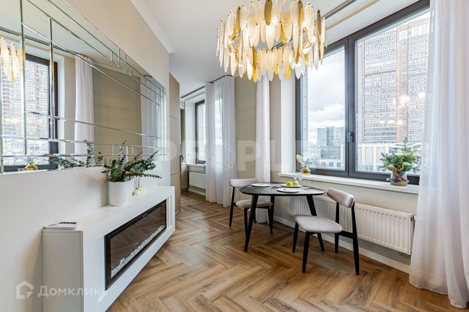 Продаётся 1-комнатная квартира, 54 м²