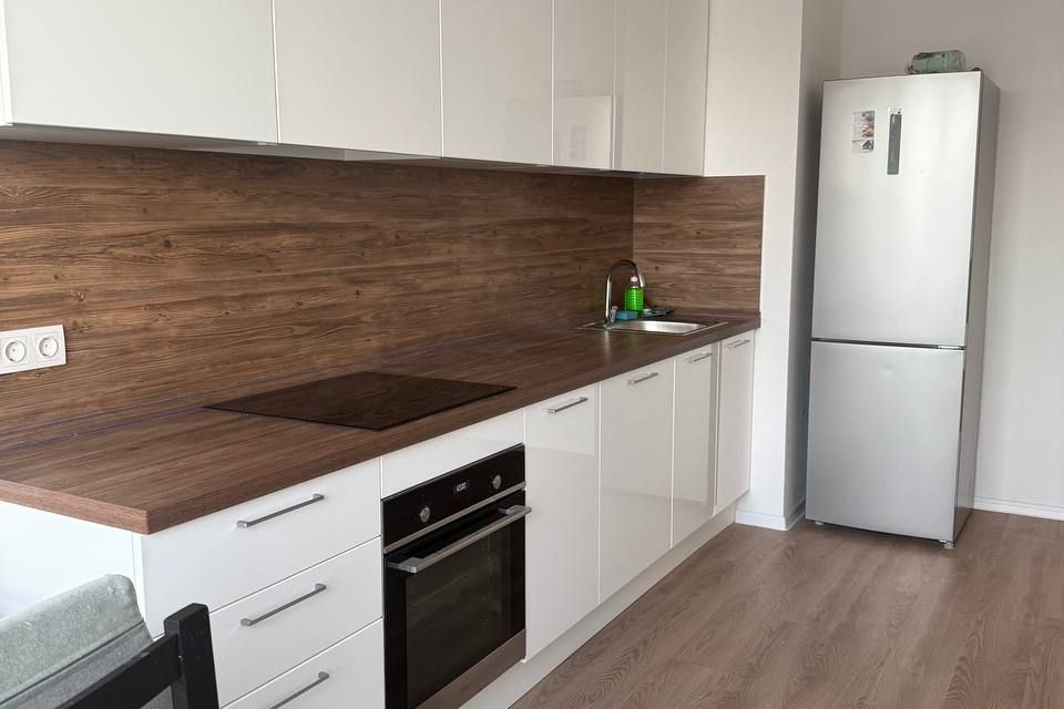 Сдаётся 3-комнатная квартира, 77.4 м²
